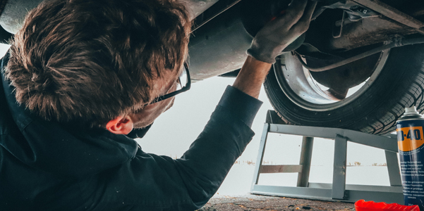 Mechanics can check for auto salvages in vehicles